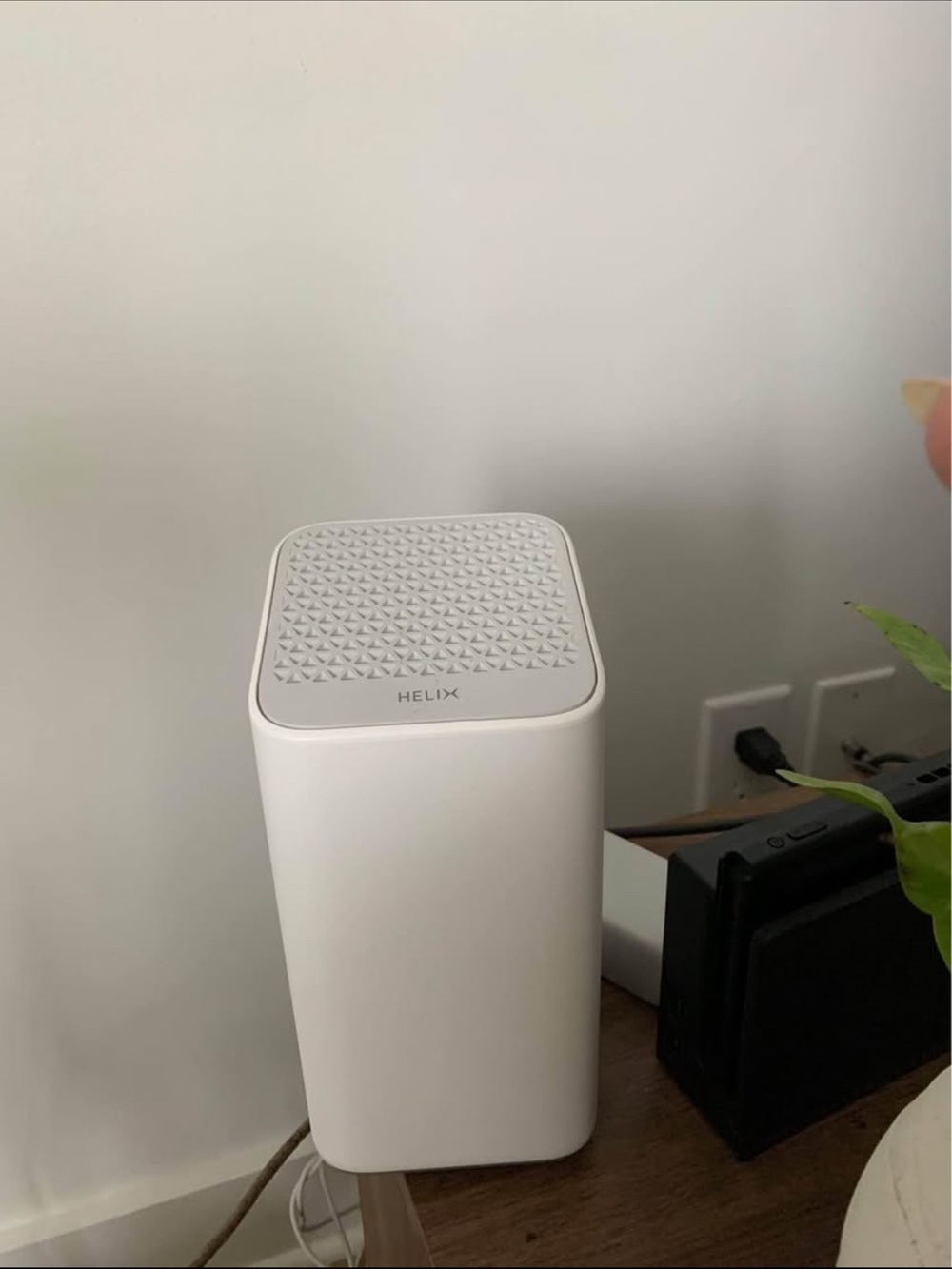 Helix White WiFi Router/Modem
